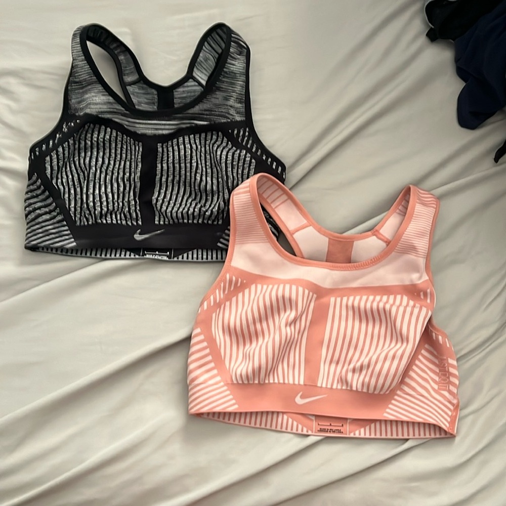 Reversible Nike sport bras Size L